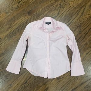Like New Banana Republic Women’s Dress Shirt Pink Size 0 Petite